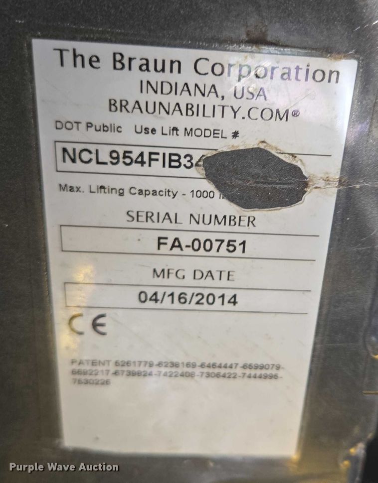 image for item DX7407 2015 IC shuttle bus