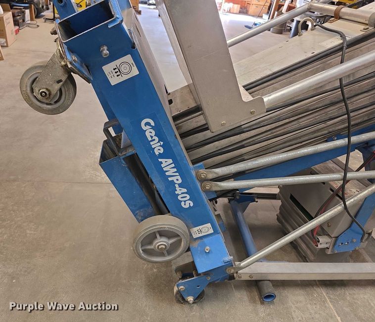 image for item DZ3490 Genie AWP-40S vertical lift