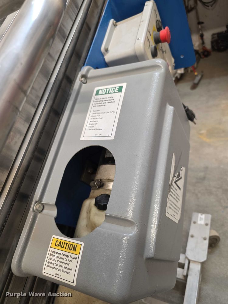 image for item DZ3490 Genie AWP-40S vertical lift