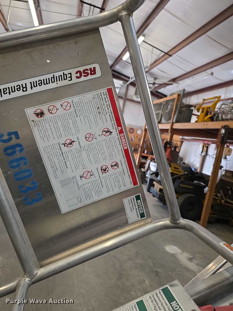 image for item DZ3490 Genie AWP-40S vertical lift