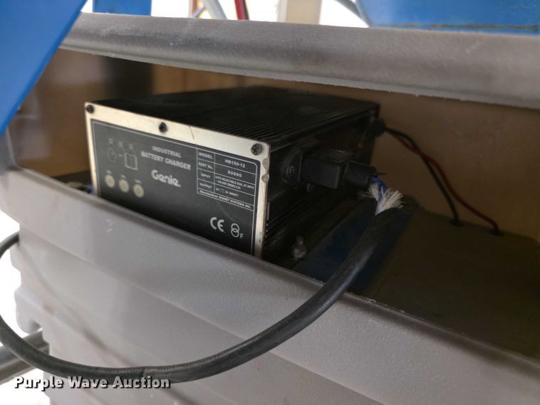 image for item DZ3490 Genie AWP-40S vertical lift