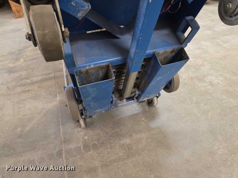 image for item DZ3490 Genie AWP-40S vertical lift