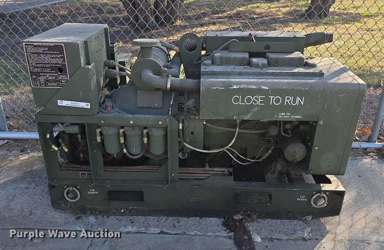 image for item DZ3572 Donaldson generator