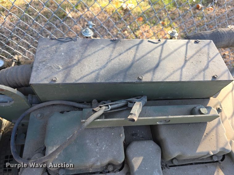 image for item DZ3572 Donaldson generator