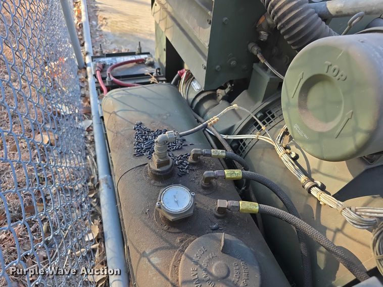 image for item DZ3572 Donaldson generator