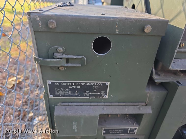 image for item DZ3572 Donaldson generator