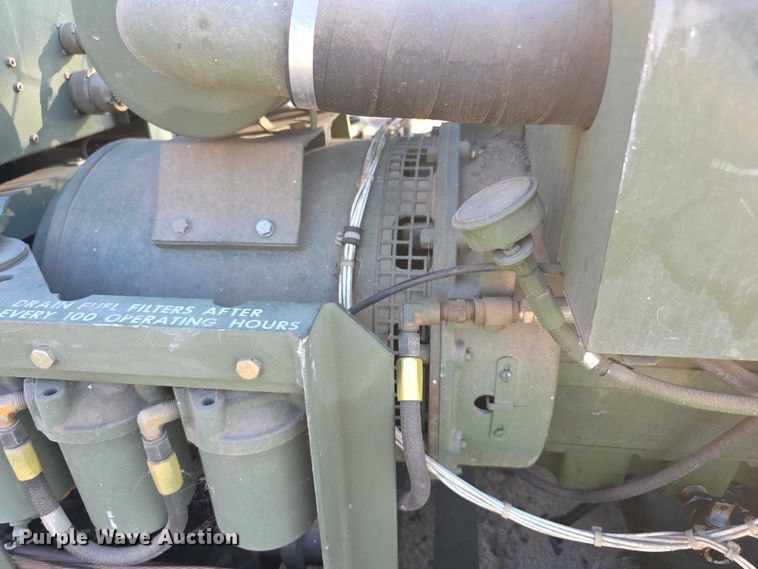 image for item DZ3572 Donaldson generator