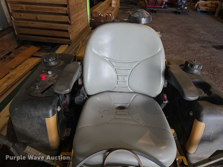 image for item DZ3573 2010 Hustler Super Z  ZTR lawn mower