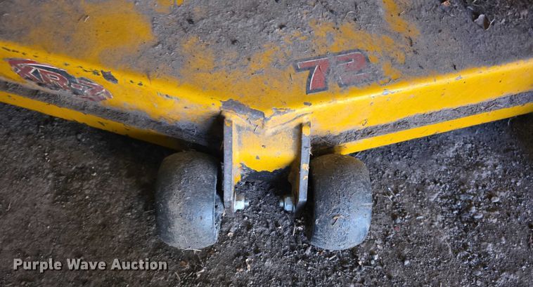 image for item DZ3573 2010 Hustler Super Z  ZTR lawn mower