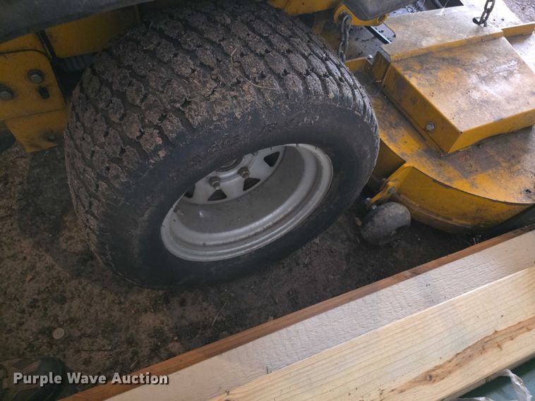 image for item DZ3573 2010 Hustler Super Z  ZTR lawn mower