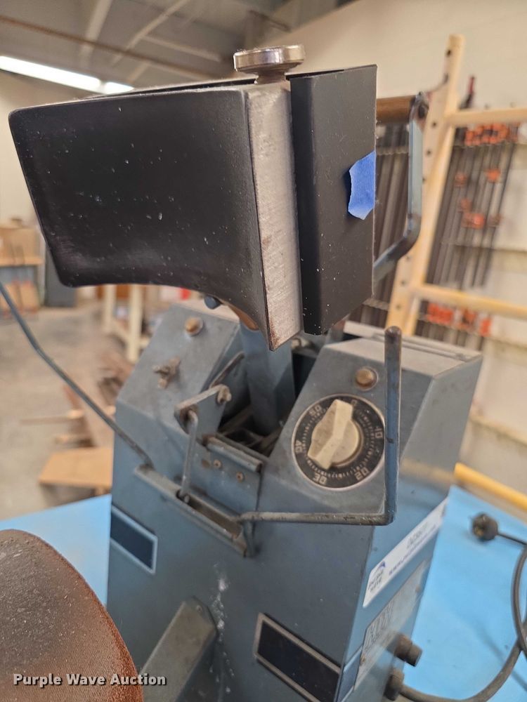 image for item DZ3577 Hix VH250  hat press