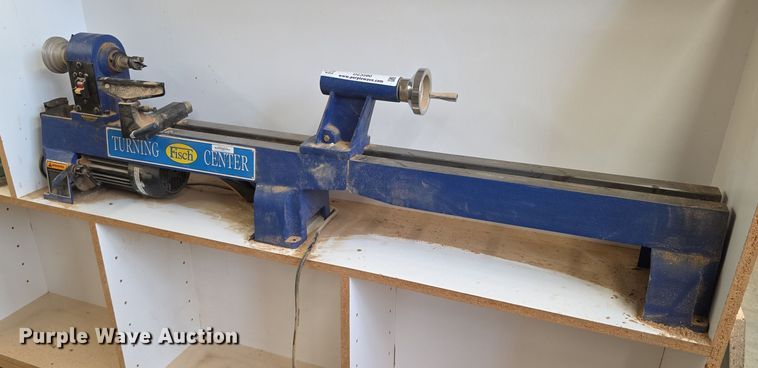 image for item DZ3580 Turner Fisch Center wood Lathe
