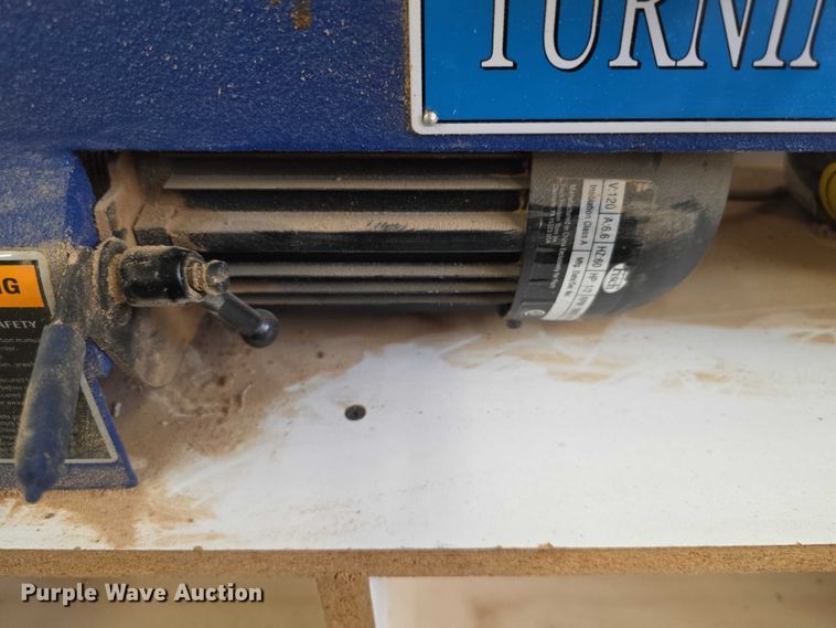 image for item DZ3580 Turner Fisch Center wood Lathe