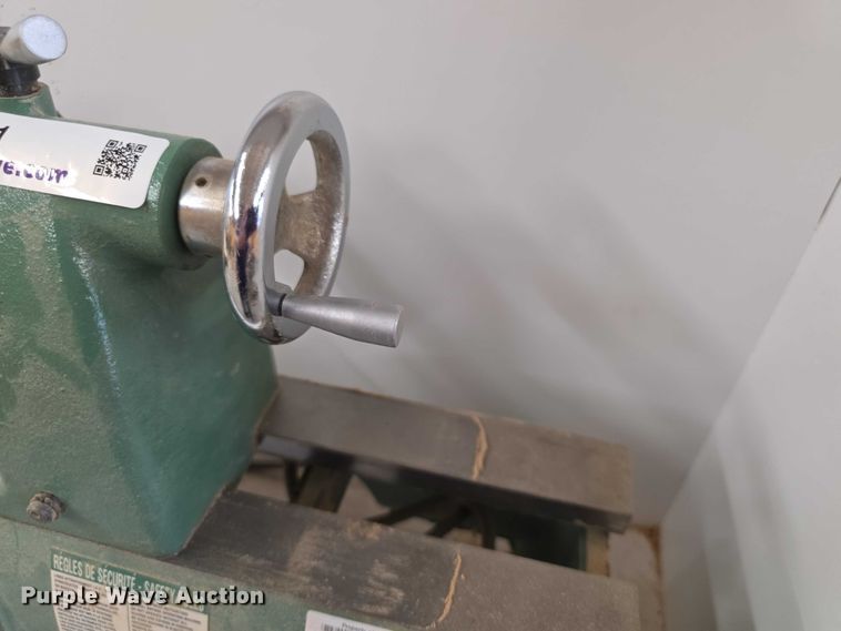 image for item DZ3581 General International Maxi wood lathe