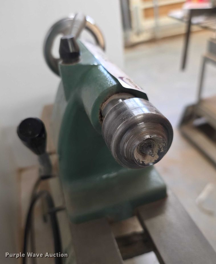 image for item DZ3581 General International Maxi wood lathe