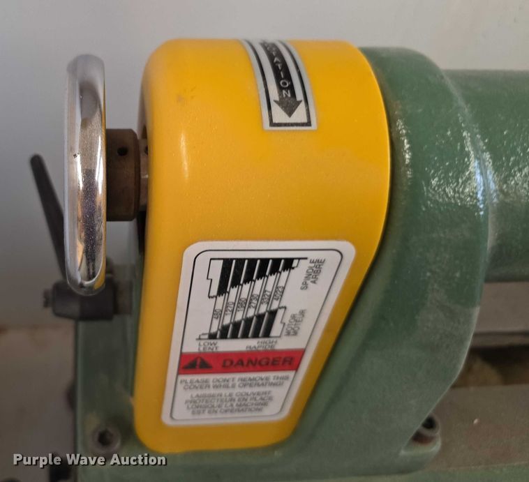 image for item DZ3581 General International Maxi wood lathe