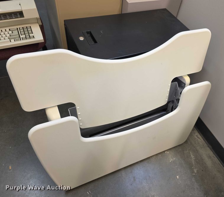 image for item DZ3618 Office equipment