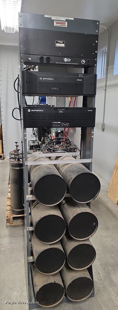 image for item DZ3626 Motorola server stand