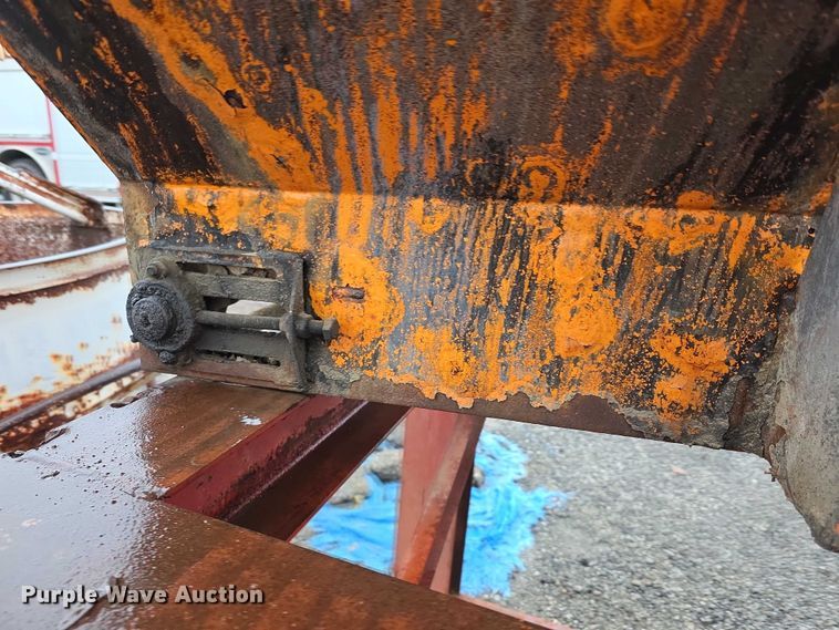 image for item DZ3629 Henderson V-box spreader