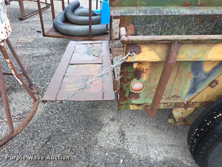 image for item DZ3630 Utility trailer