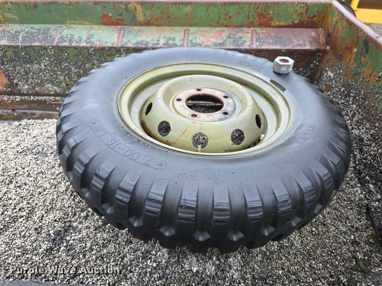 image for item DZ3630 Utility trailer