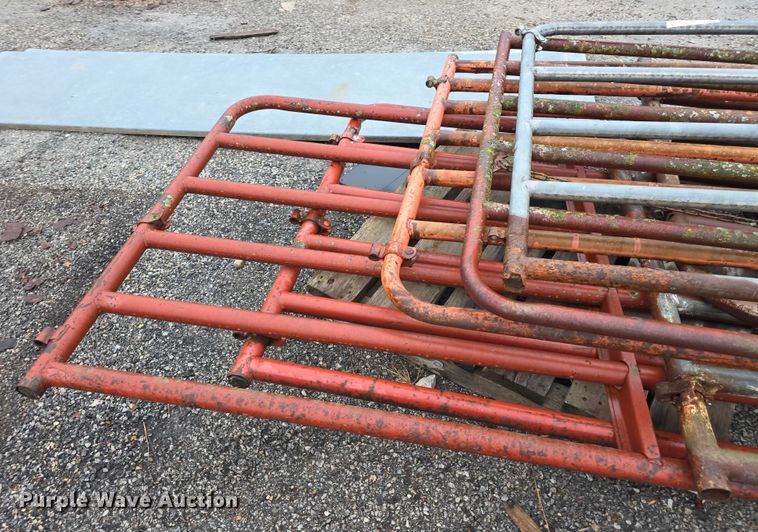 image for item DZ3631 (8) livestock gates