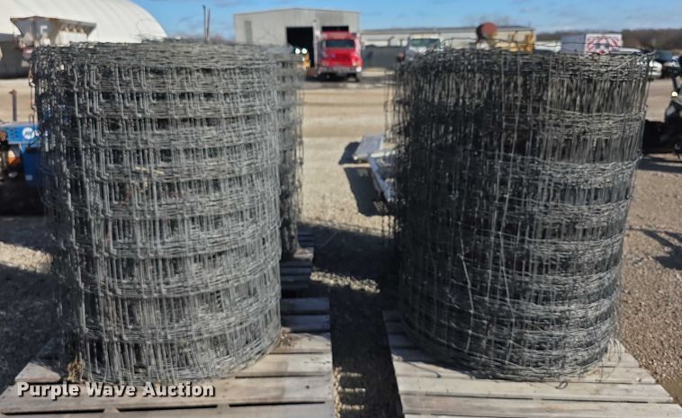 image for item DZ3635 4 x rolls used fencing (4) rolls of fencing materials