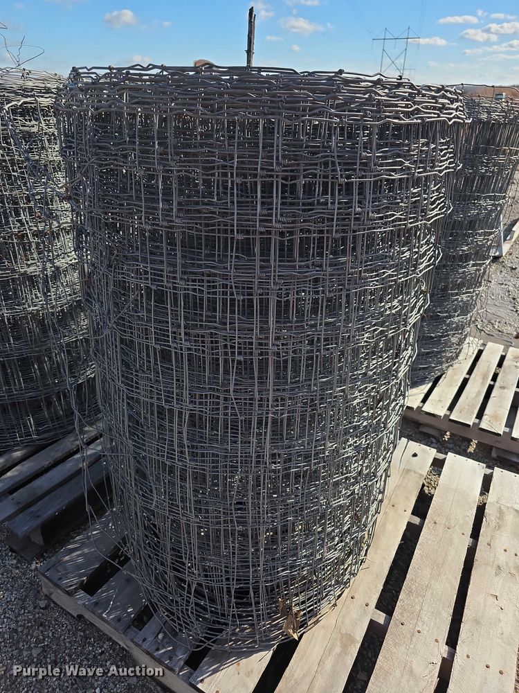 image for item DZ3635 4 x rolls used fencing (4) rolls of fencing materials