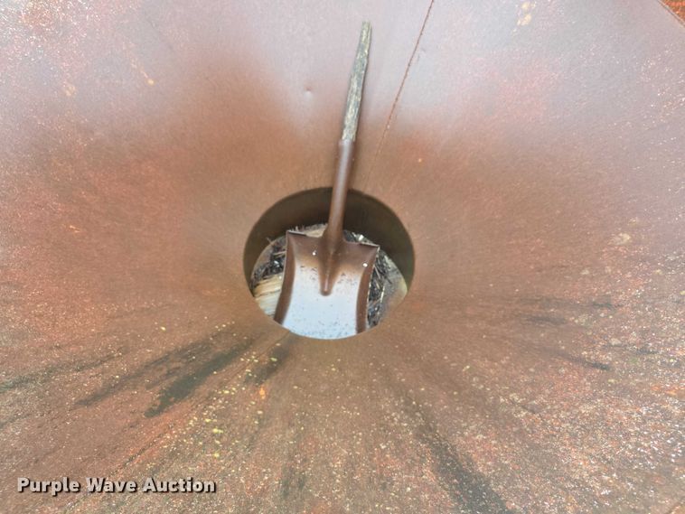 image for item DZ3640 Gar-Bro 120R concrete hopper