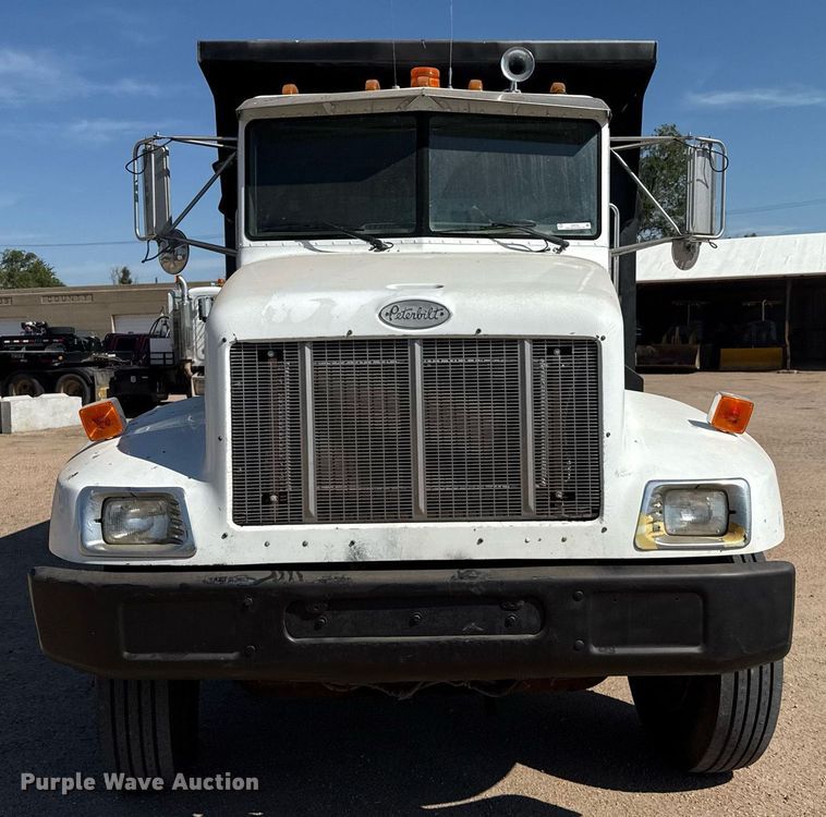 image for item DZ8762 2000 Peterbilt 330 dump truck