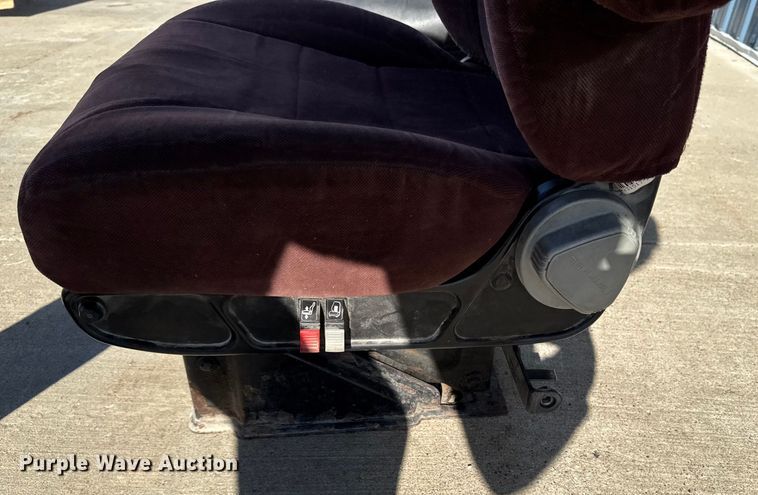 image for item EA2049 (3) truck seats