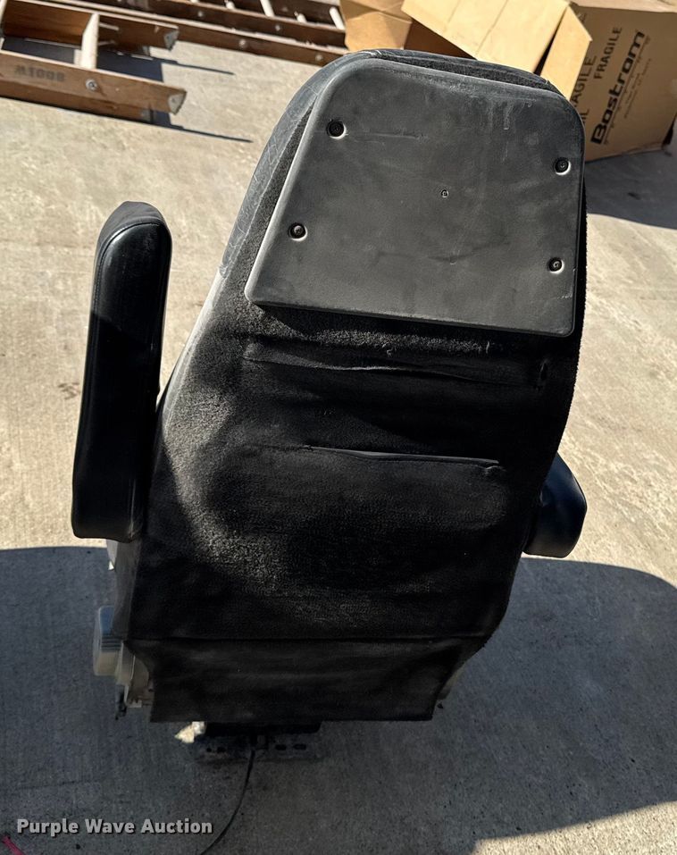 image for item EA2049 (3) truck seats