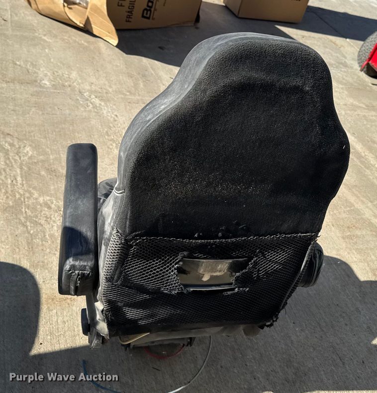 image for item EA2049 (3) truck seats