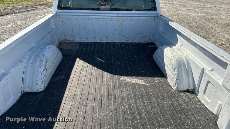 image for item EA2053 2006 Chevrolet Silverado 1500 Ext. Cab pickup truck