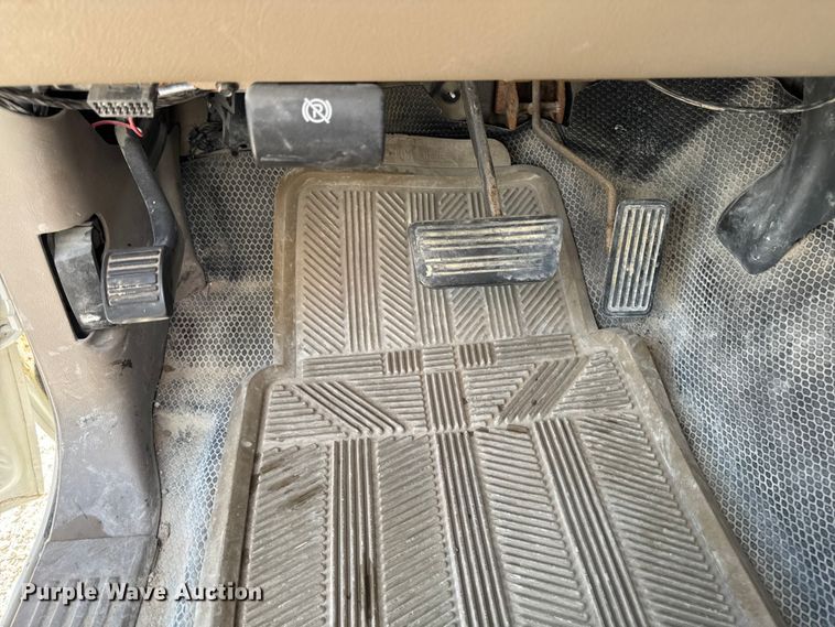 image for item EA2053 2006 Chevrolet Silverado 1500 Ext. Cab pickup truck