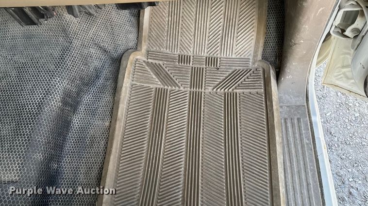 image for item EA2053 2006 Chevrolet Silverado 1500 Ext. Cab pickup truck