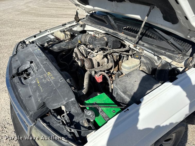 image for item EA2053 2006 Chevrolet Silverado 1500 Ext. Cab pickup truck