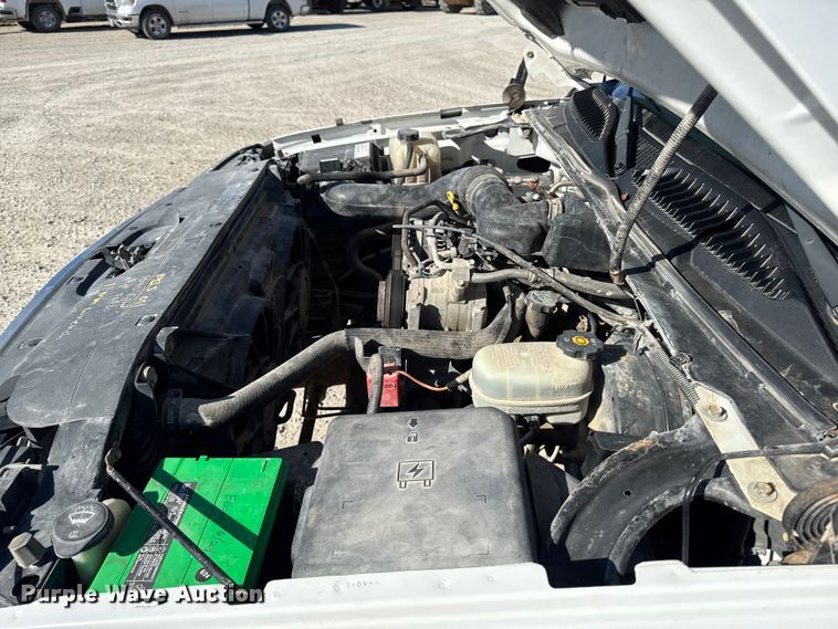 image for item EA2053 2006 Chevrolet Silverado 1500 Ext. Cab pickup truck