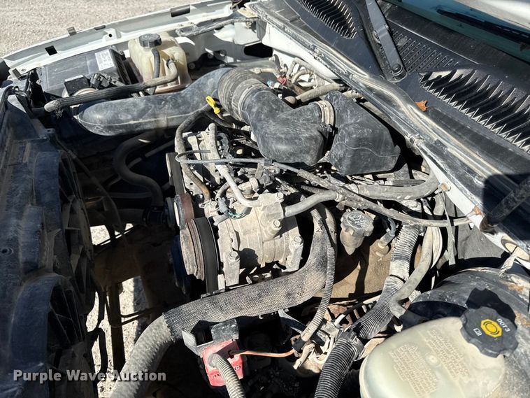 image for item EA2053 2006 Chevrolet Silverado 1500 Ext. Cab pickup truck