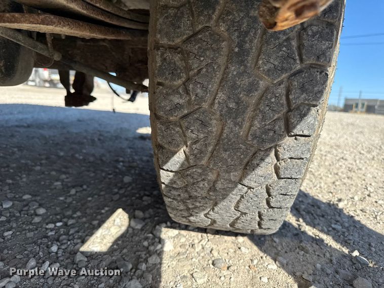 image for item EA2053 2006 Chevrolet Silverado 1500 Ext. Cab pickup truck