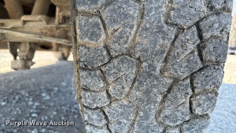 image for item EA2053 2006 Chevrolet Silverado 1500 Ext. Cab pickup truck