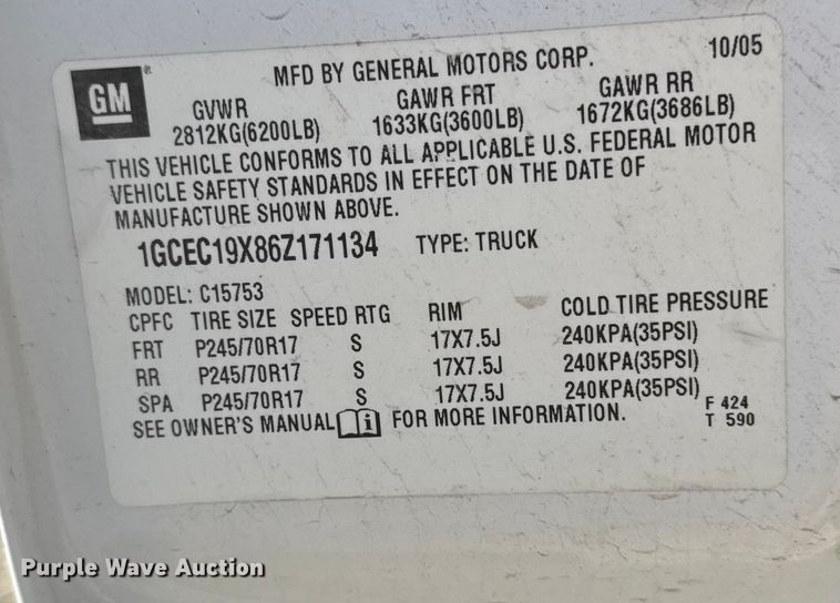 image for item EA2053 2006 Chevrolet Silverado 1500 Ext. Cab pickup truck