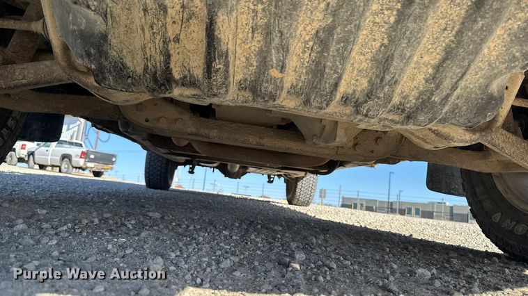 image for item EA2054 2013 Chevrolet Silverado 1500 Ext. Cab pickup truck