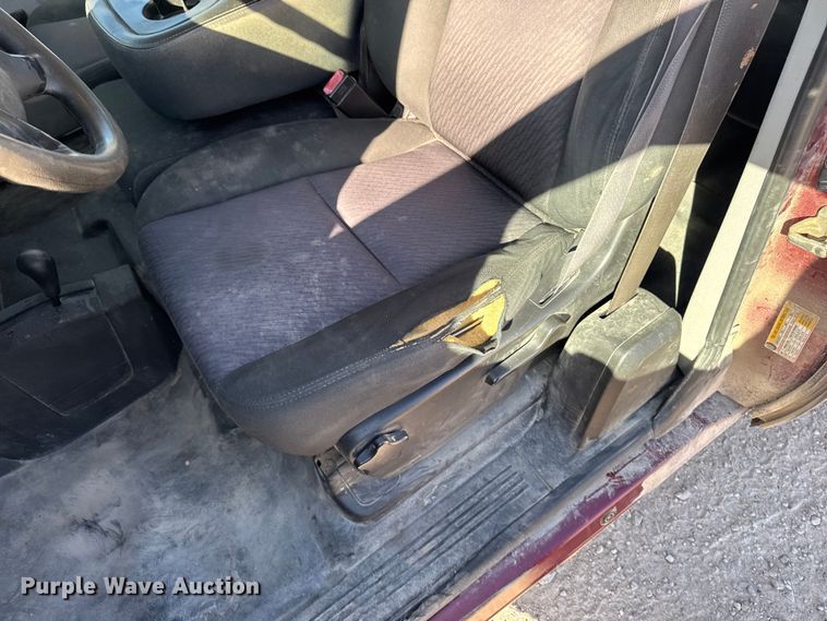 image for item EA2054 2013 Chevrolet Silverado 1500 Ext. Cab pickup truck