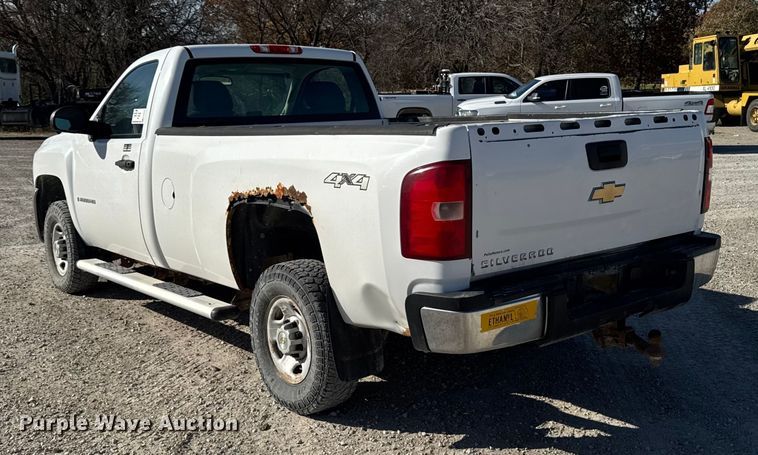 image for item EA2055 2009 Chevrolet Silverado 2500HD pickup truck