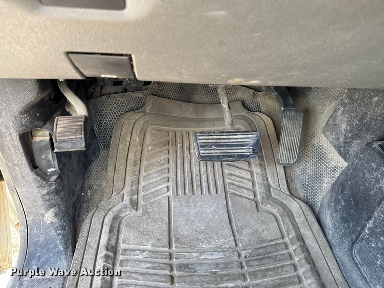 image for item EA2055 2009 Chevrolet Silverado 2500HD pickup truck