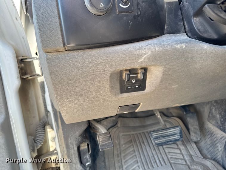 image for item EA2055 2009 Chevrolet Silverado 2500HD pickup truck