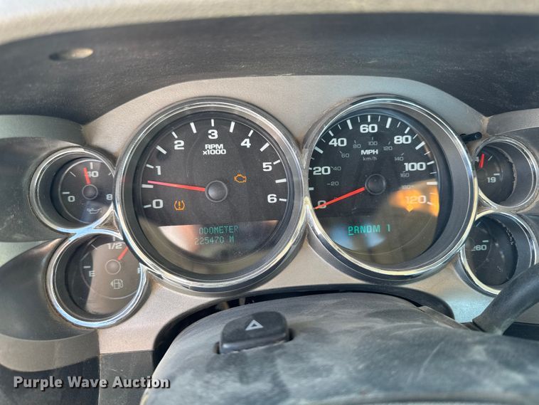 image for item EA2055 2009 Chevrolet Silverado 2500HD pickup truck