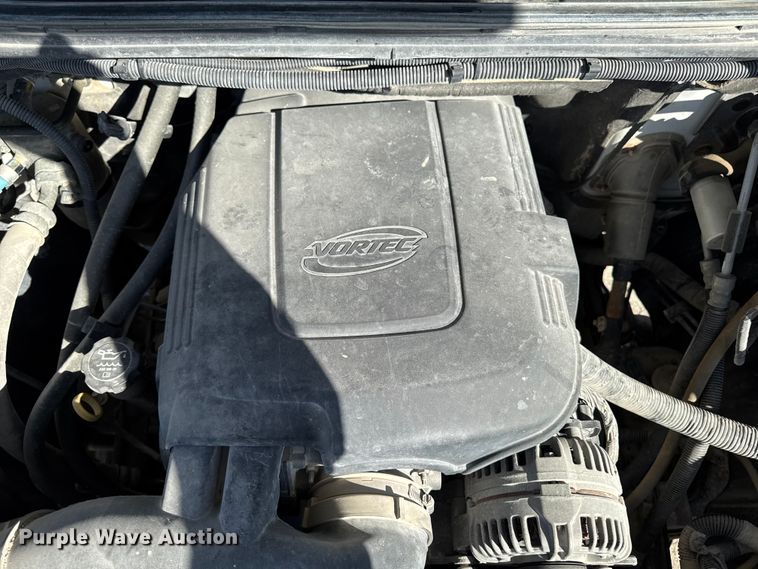 image for item EA2055 2009 Chevrolet Silverado 2500HD pickup truck