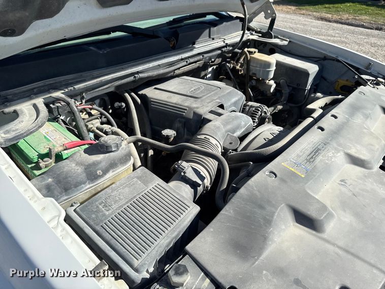 image for item EA2055 2009 Chevrolet Silverado 2500HD pickup truck